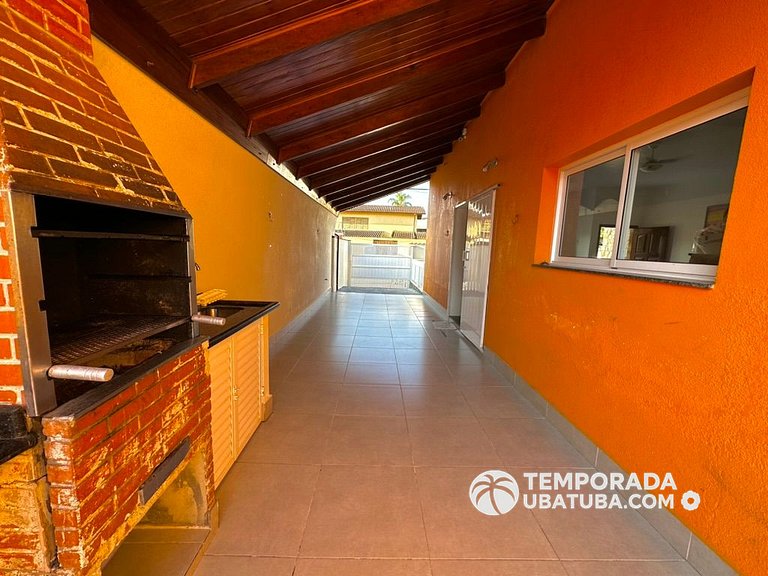 CASA2 - Belissima casa c/ piscina 5 suites ha 100m da orla.