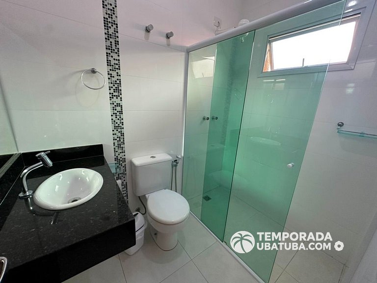 CASA2 - Belissima casa c/ piscina 5 suites ha 100m da orla.