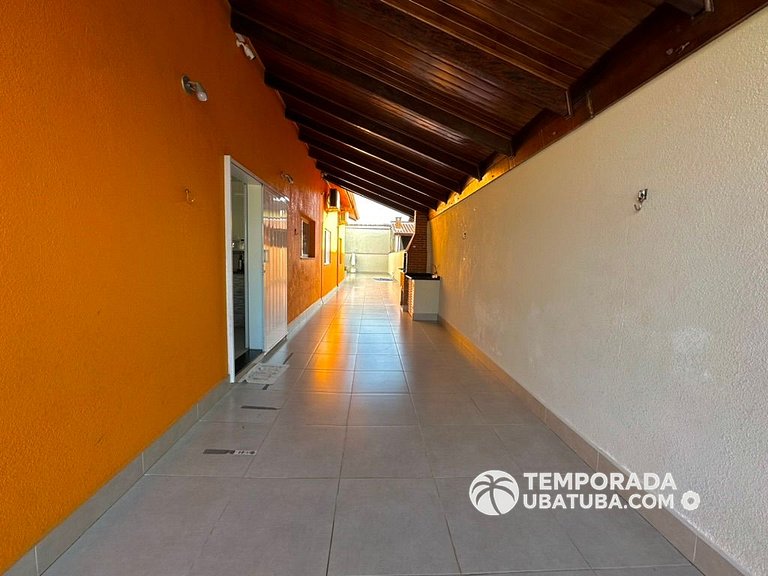CASA2 - Belissima casa c/ piscina 5 suites ha 100m da orla.