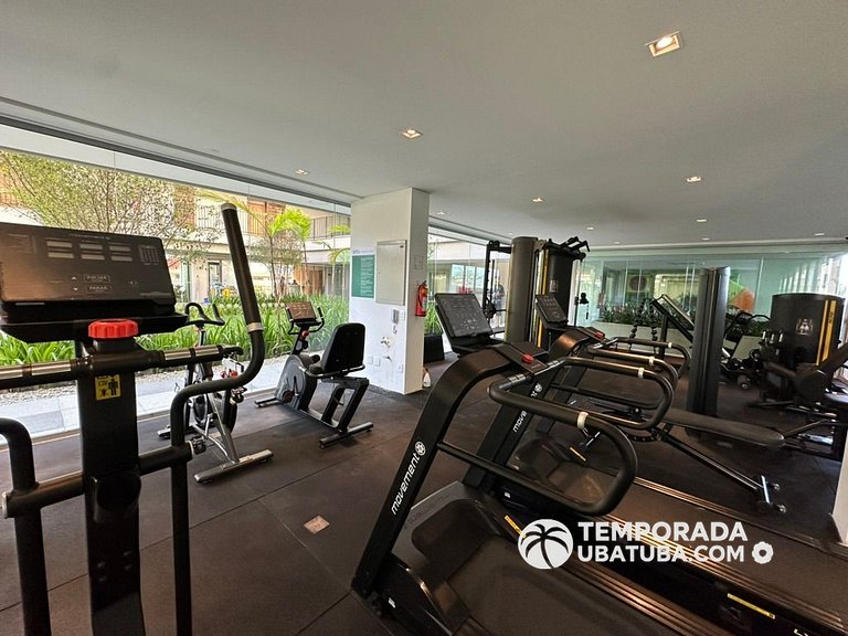 BAM209 – Apartamento frente mar com 2 dormitórios. Condomíni