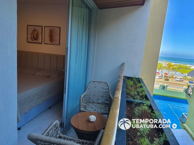 BAM209 – Apartamento frente mar com 2 dormitórios. Condomíni