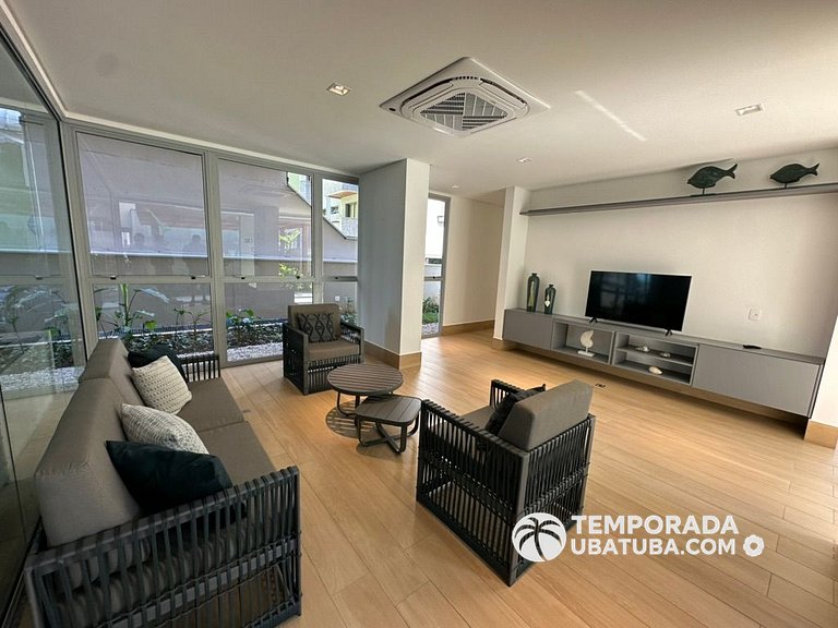 BAM310 – Apartamento frente mar com 2 dormitórios. Condomíni