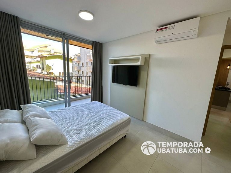 BAM310 – Apartamento frente mar com 2 dormitórios. Condomíni