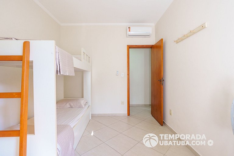 44GB - Cobertura duplex a 50m da Praia 10 pessoas