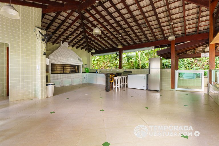 44GB - Cobertura duplex a 50m da Praia 10 pessoas
