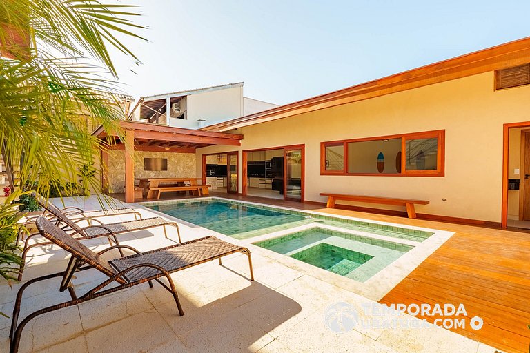 CasaPREMIUM - 8 Qtos piscina aquecida Praia Grande