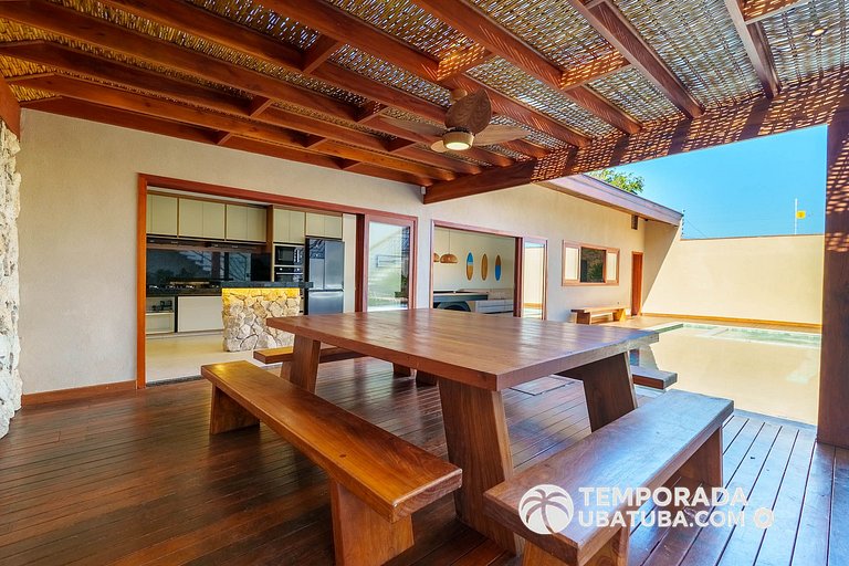 CasaPREMIUM - 8 Qtos piscina aquecida Praia Grande