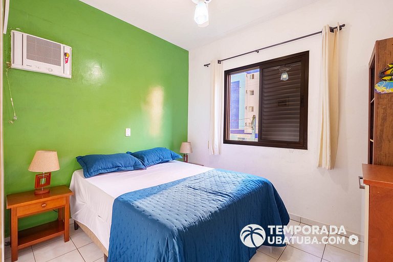 11E – Apto 2 dormitorios c/ ar condicionado e piscina semi o