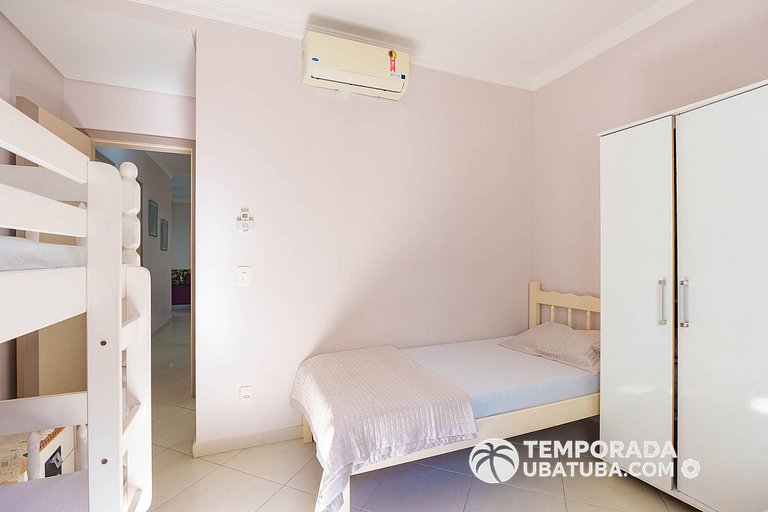 205P - Ap na Quadra da Praia Grande 3 dorm 2 vagas