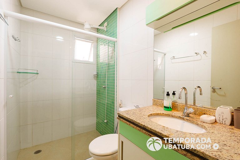 305P – Ap 3 dorms ate 10 pessoas ha 100m da Praia
