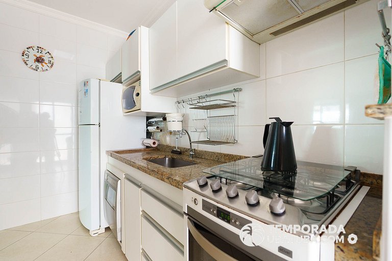 305P – Ap 3 dorms ate 10 pessoas ha 100m da Praia