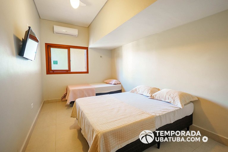 C10 - Casa de cinema 8 dorms 150m da Praia Grande