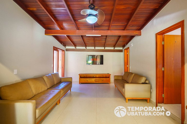 C10 - Casa de cinema 8 dorms 150m da Praia Grande