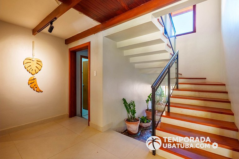 C10 - Casa de cinema 8 dorms 150m da Praia Grande