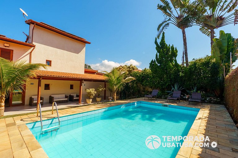 C10 - Casa de cinema 8 dorms 150m da Praia Grande