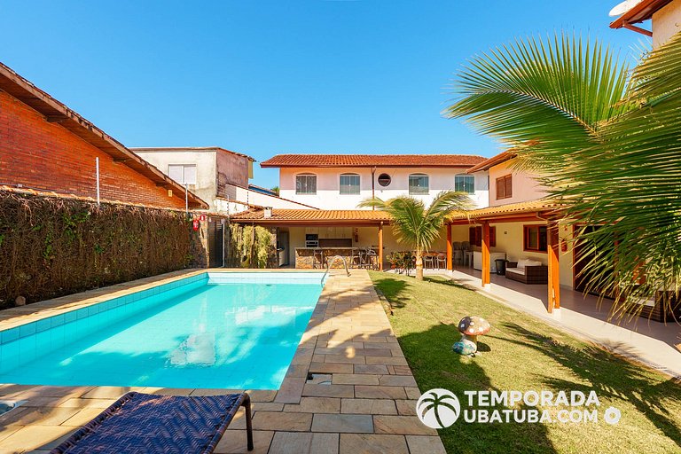 C10 - Casa de cinema 8 dorms 150m da Praia Grande