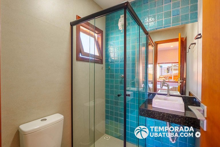 C10 - Casa de cinema 8 dorms 150m da Praia Grande
