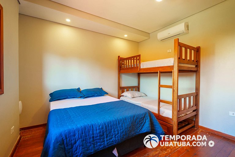 C10 - Casa de cinema 8 dorms 150m da Praia Grande