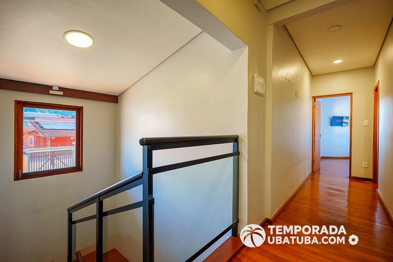 C10 - Casa de cinema 8 dorms 150m da Praia Grande