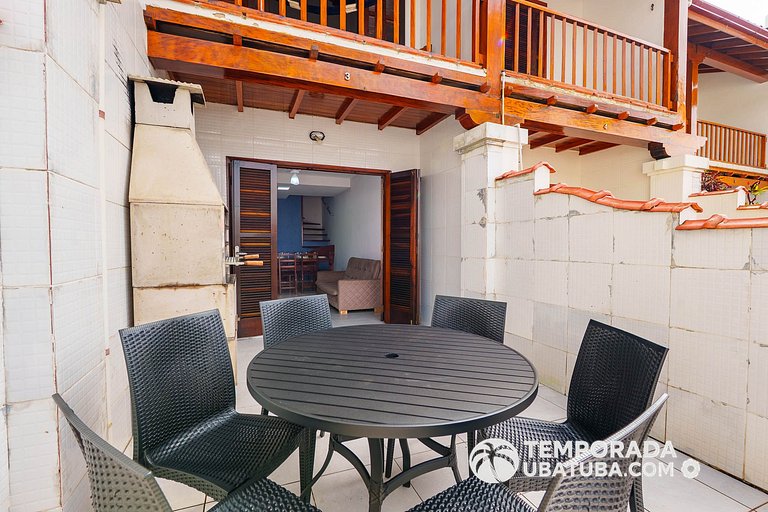 Apto com quintal - Pet Friendly - Frente mar